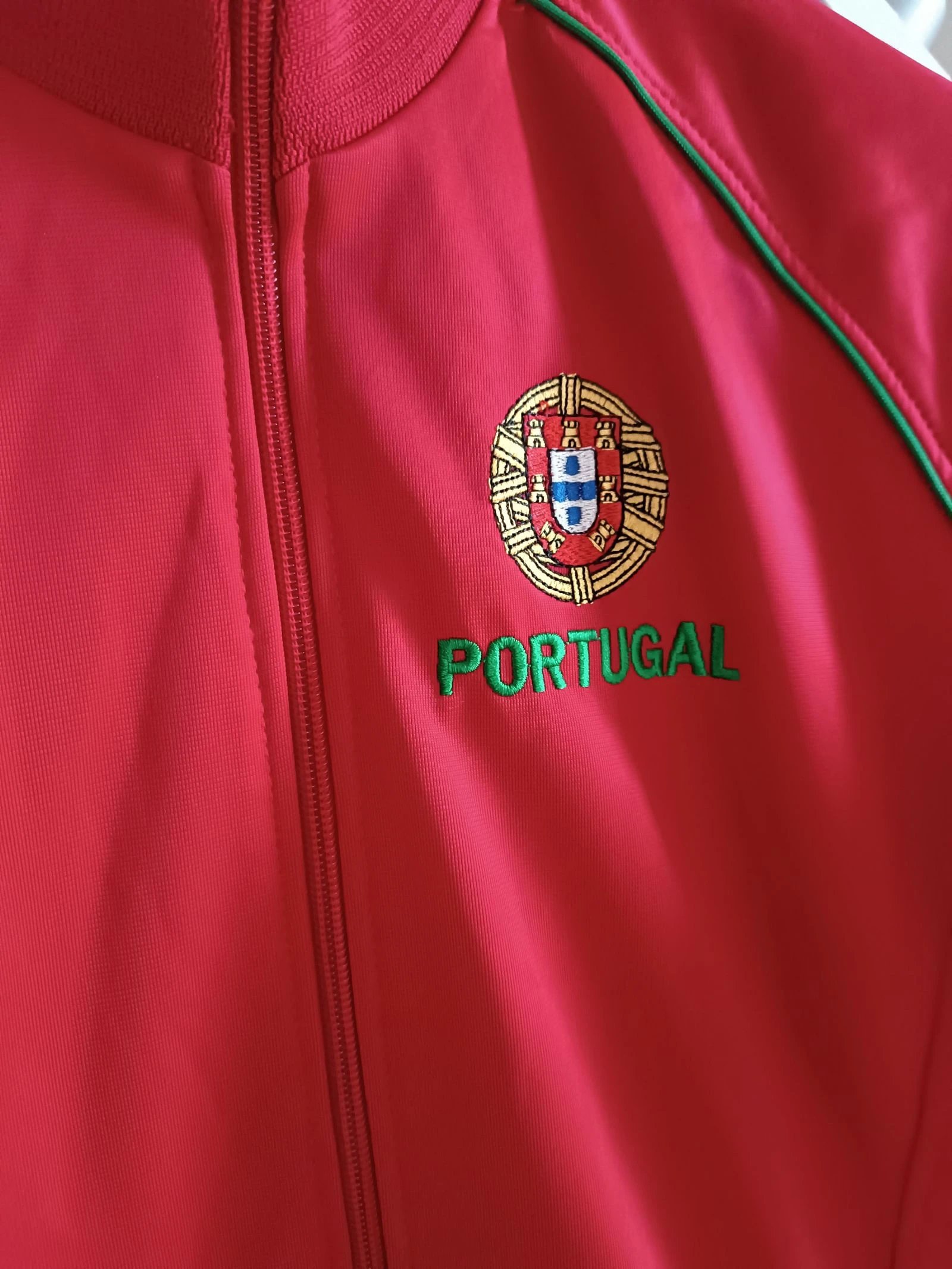 Portugal style red tracksuit jacket retro / vintage XS – photo 3